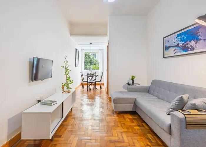 Apartamento Aconchegante E Reformado 2 Quartos E 2 Banheiros Em Copacabana